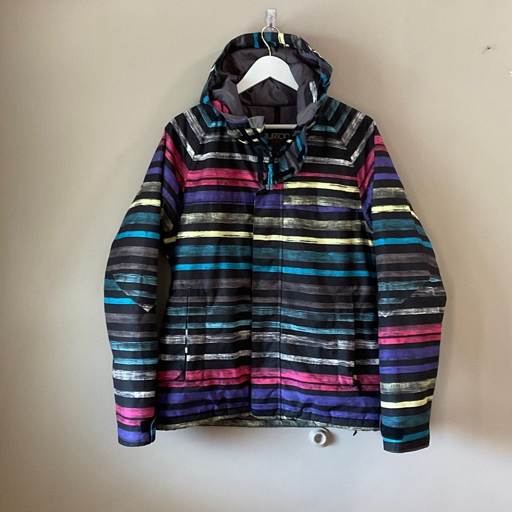 Burton Woman’s Snowboard/Ski parka black stripe